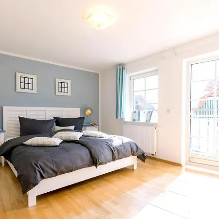 Friedenstr_ _haus Lux_ Цингст