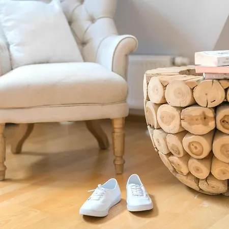 Friedenstr_ _haus Lux_ 度假居 青斯特