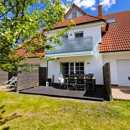 Friedenstr_ _haus Lux_