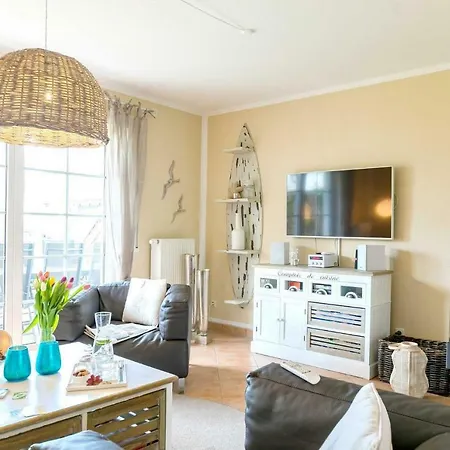 Friedenstr_ _haus Lux_ Цингст