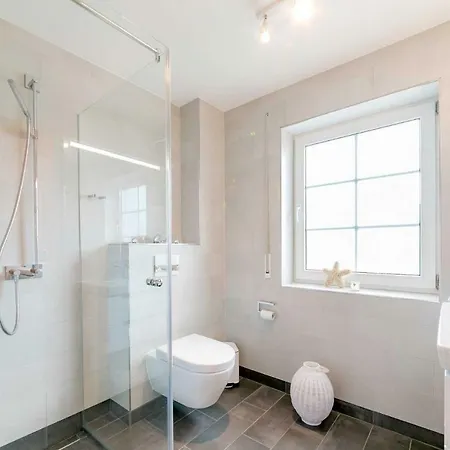 Friedenstr_ _haus Lux_ Дом отдыха Цингст